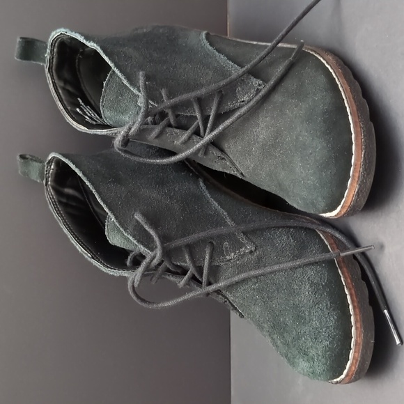 White Mountain Lambert Wedge Woman's Gray Leather Booties, Size M. - Picture 2 of 8